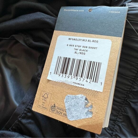 The North Face girls shorts size XLarge black nwt never stop running ombré logo - Picture 5 of 7